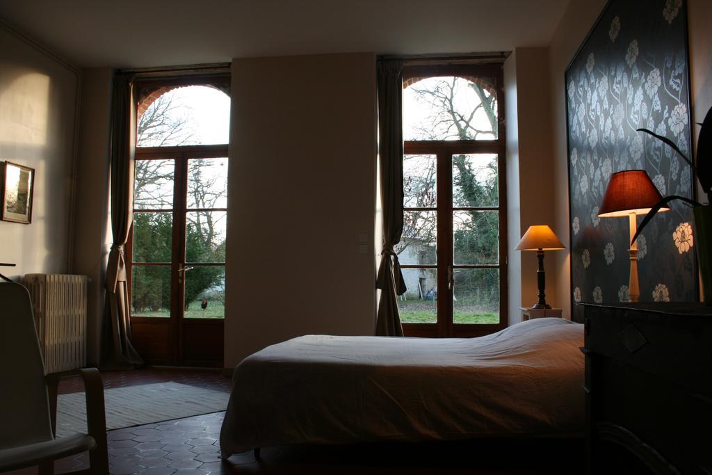 B&B Le Logis De Bois Renard Saint-Laurent-Nouan Rum bild